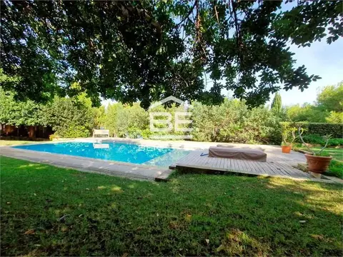 9 bedroom Villa to rent in Gharghur