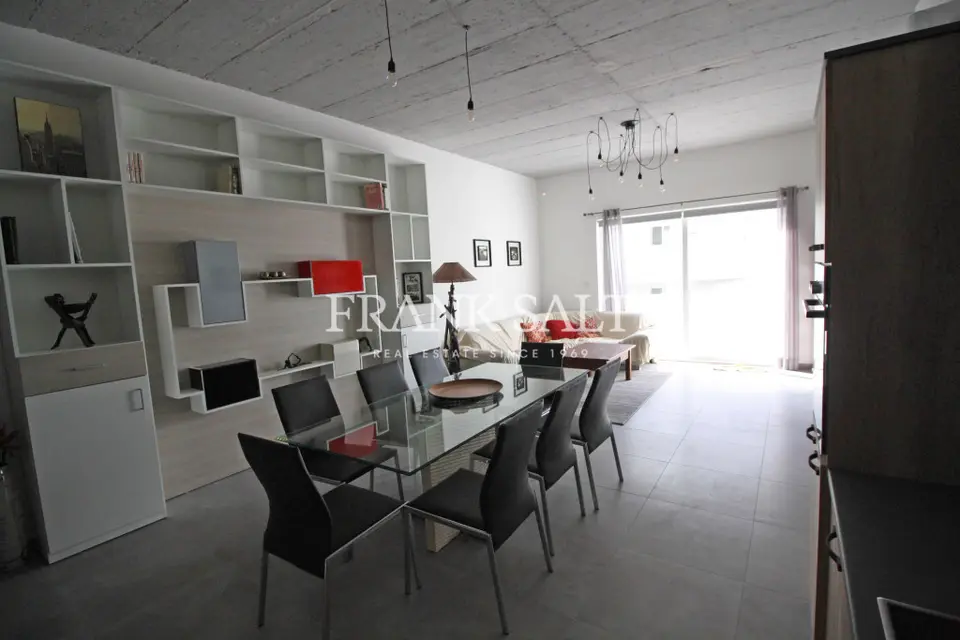 Gzira, Apartment