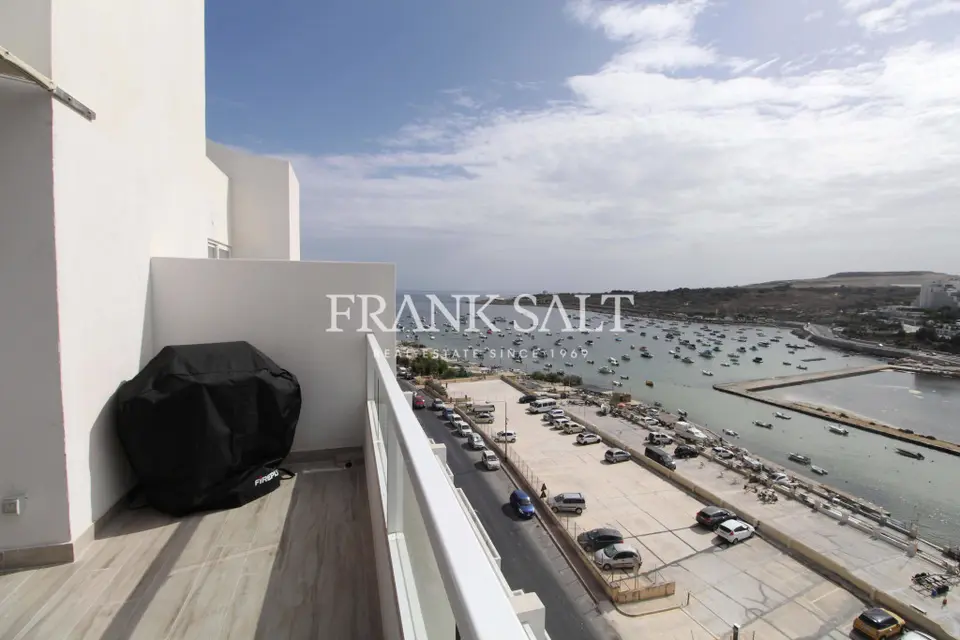 Qawra, Furnished Penthouse