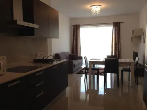 2 bedroom Apartment to rent in St Julian's
