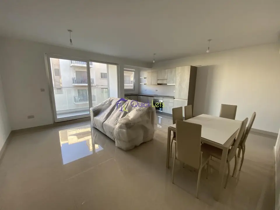 3 bedroom Maisonette to rent in St. Julians