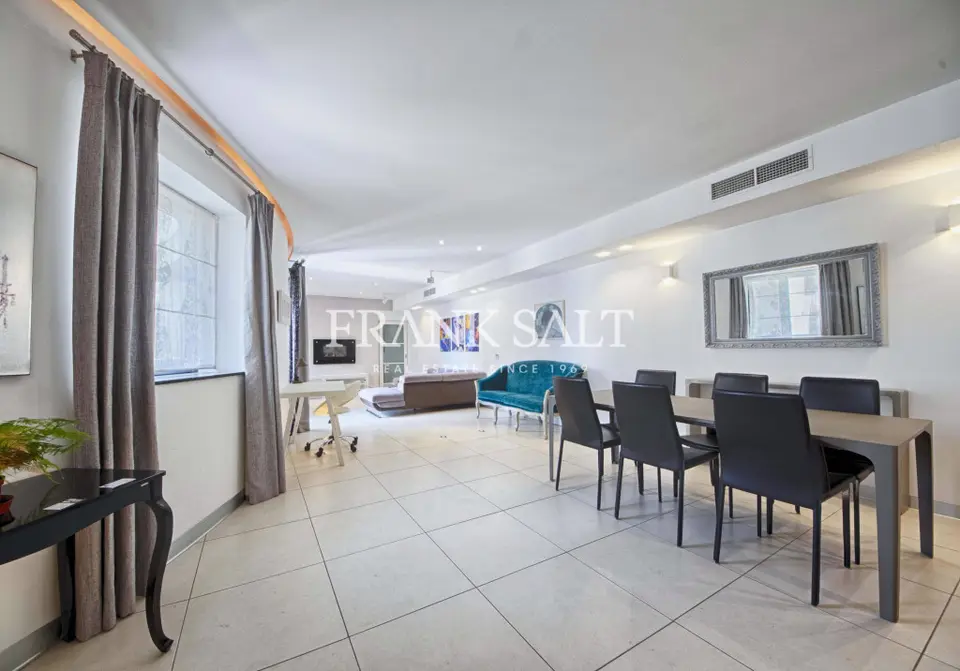 St Julians, Furnished Apartment