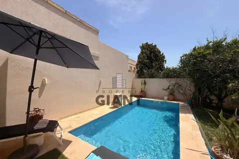 5 Bedroom Semi-Detached Villa For Sale in Rabat