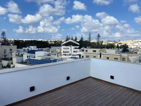 3 bedroom Penthouse to rent in Balzan