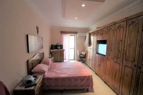 3 Bedroom Apartment For Sale in Qawra
