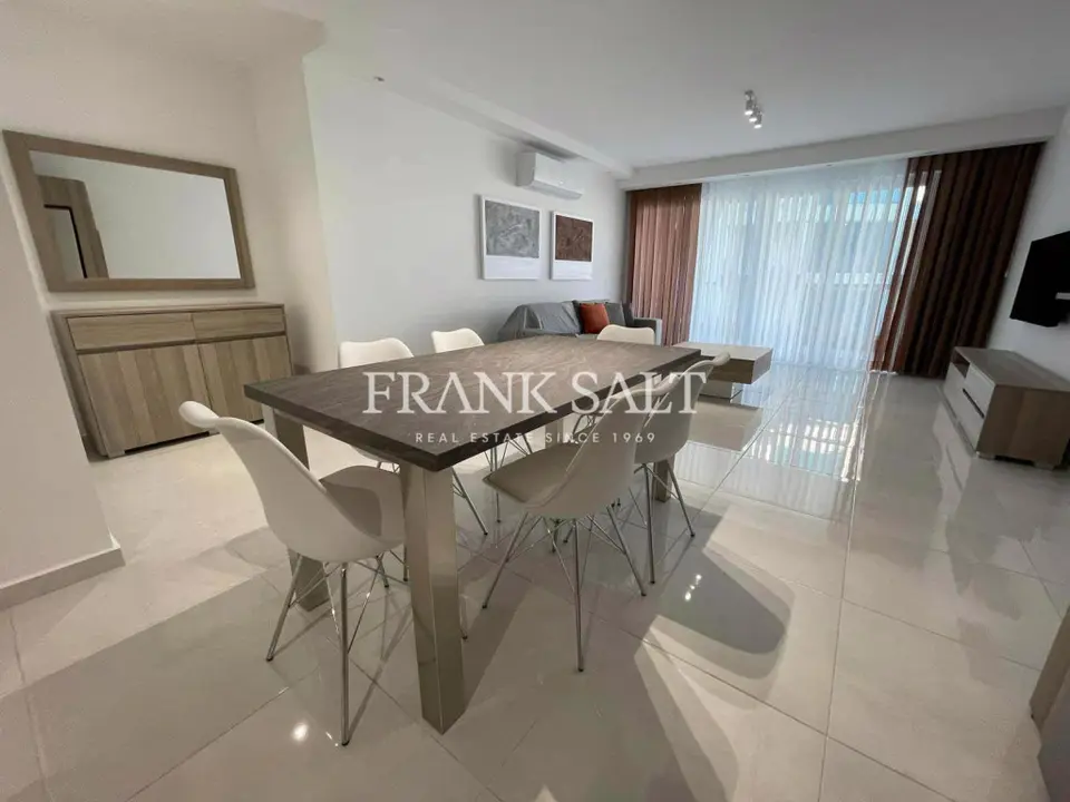 Qawra, Apartment