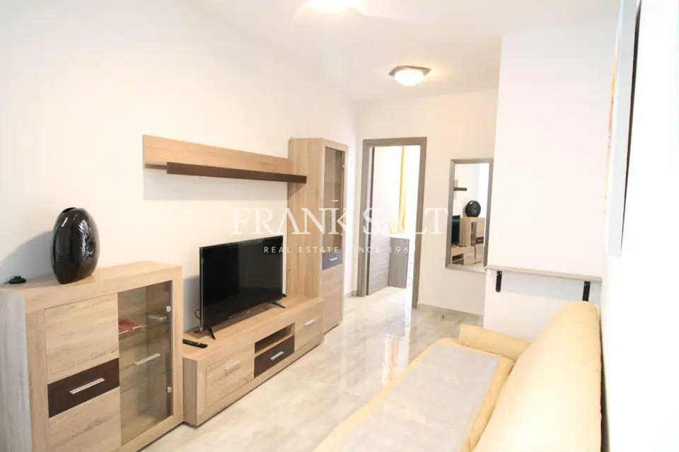 San Gwann, Furnished Apartment