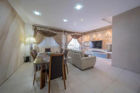 3 Bedroom Apartment For Sale in Xghajra