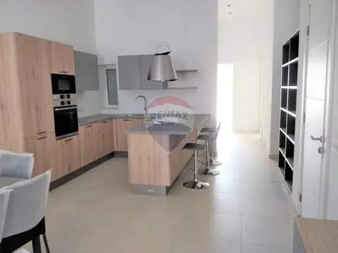 2 bedroom Apartment to rent in Paola