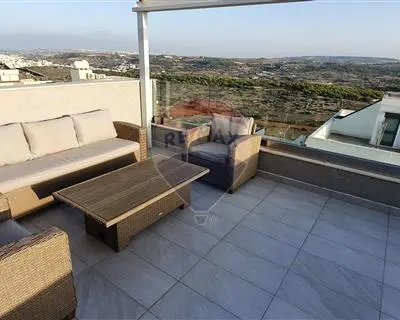 2 bedroom Penthouse to rent in Mellieha