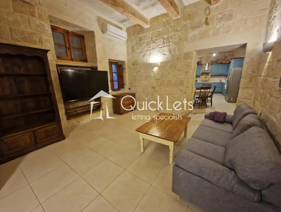 2 bedroom House of Character to rent in Zebbug