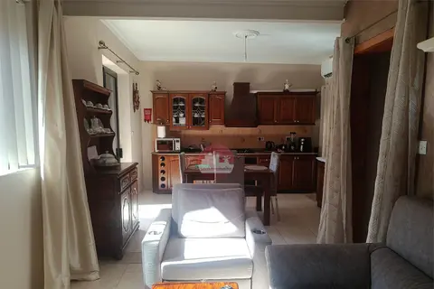 3 Bedroom Maisonette For Sale in Fgura