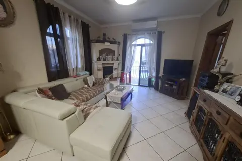 3 Bedroom Maisonette For Sale in Fgura
