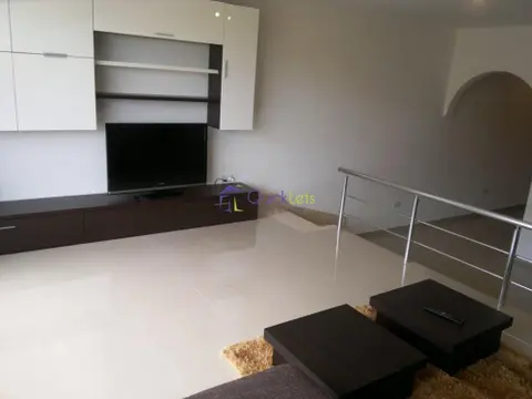 3 bedroom Apartment to rent in St. Julians