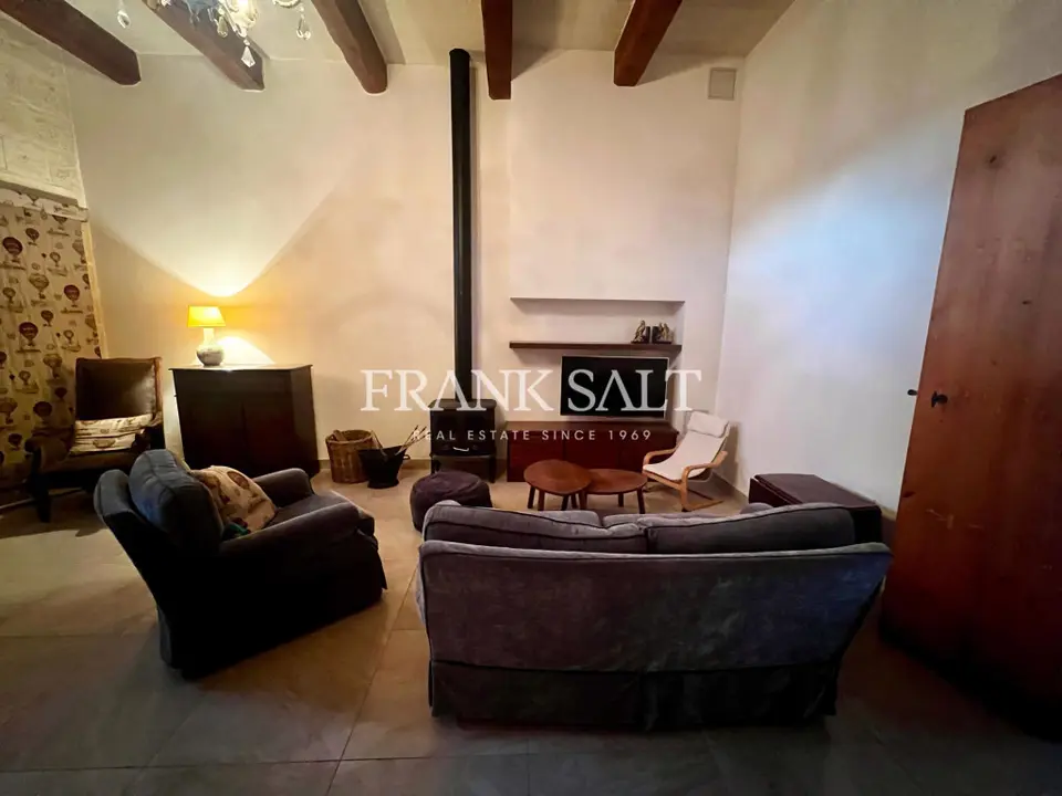 Naxxar Furnished House of Character