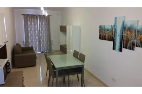 3 bedroom Apartment to rent in Bugibba