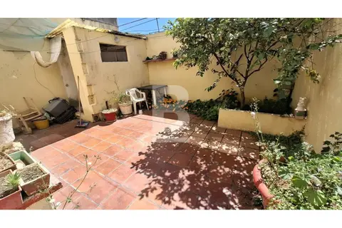 3 Bedroom Maisonette For Sale in Birkirkara