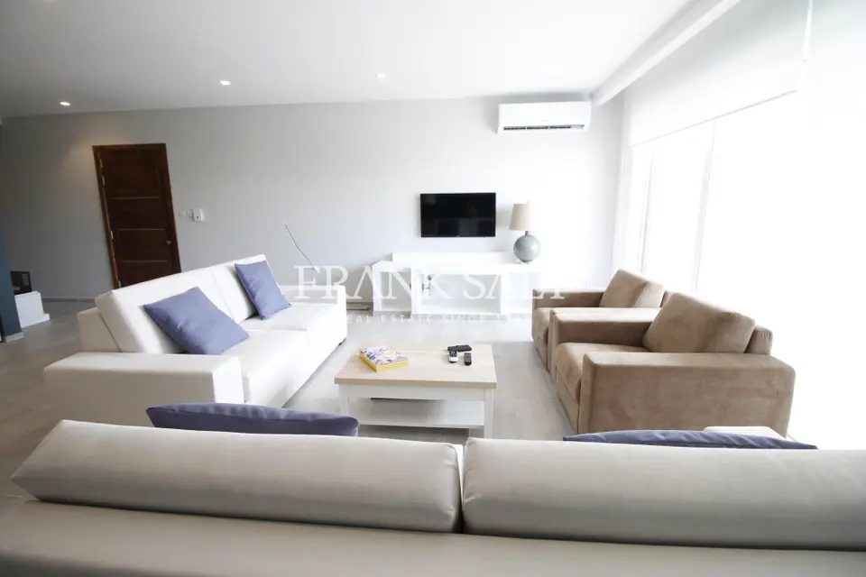 Bahar ic-Caghaq, Furnished Apartment