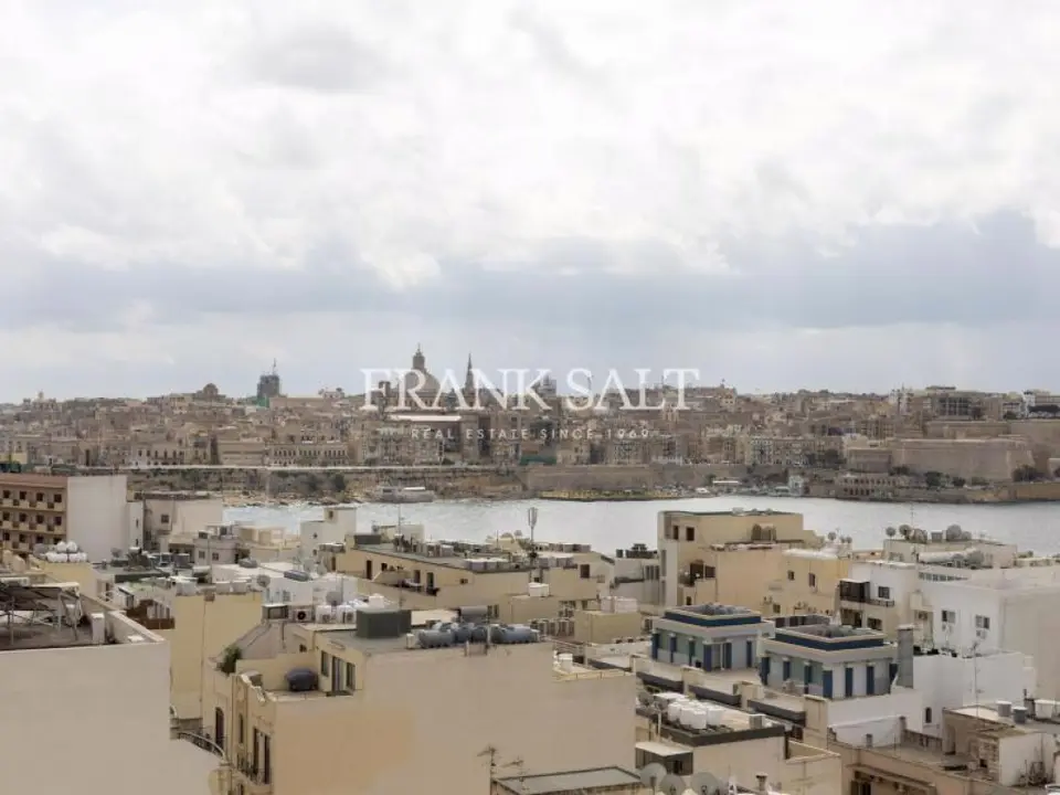 Sliema, Apartment
