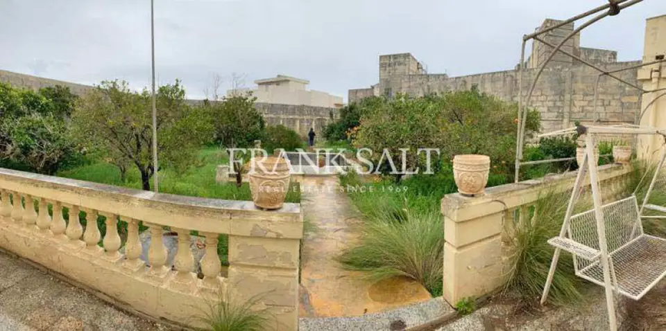 Attard, Finished Detached Villa