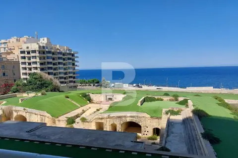 2 Bedroom Apartment For Sale in Fort Cambridge