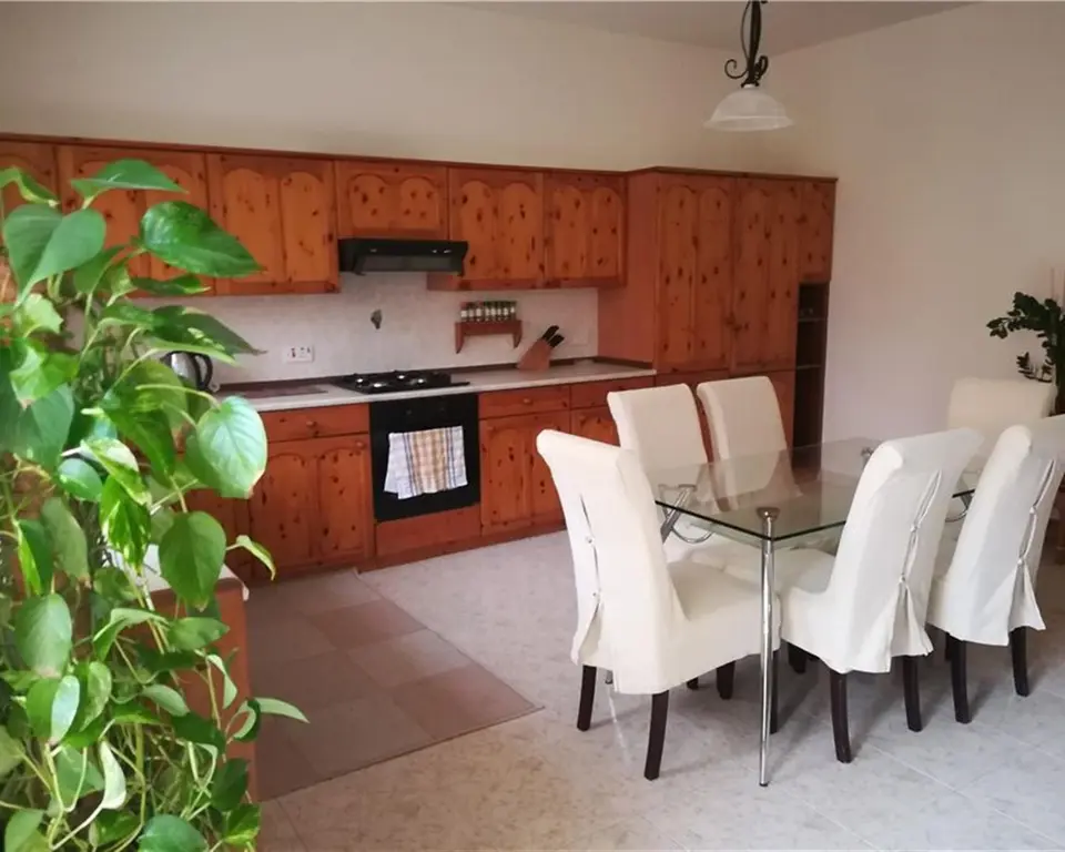 4 bedroom Maisonette to rent in Swieqi