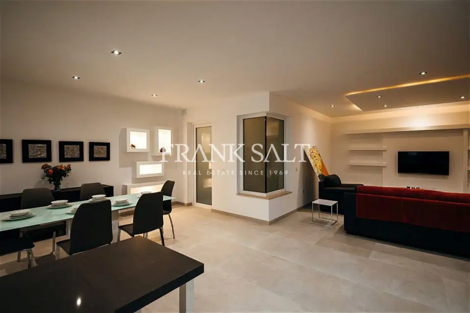 Zebbug, Furnished Maisonette