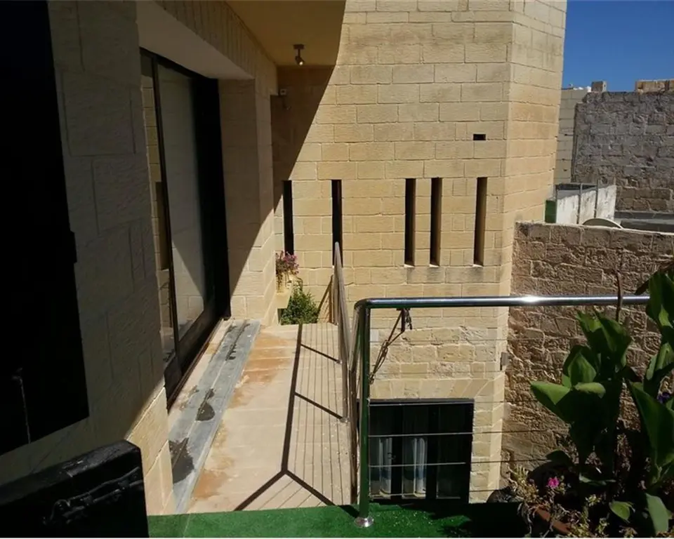 2 bedroom House of Character to rent in Naxxar