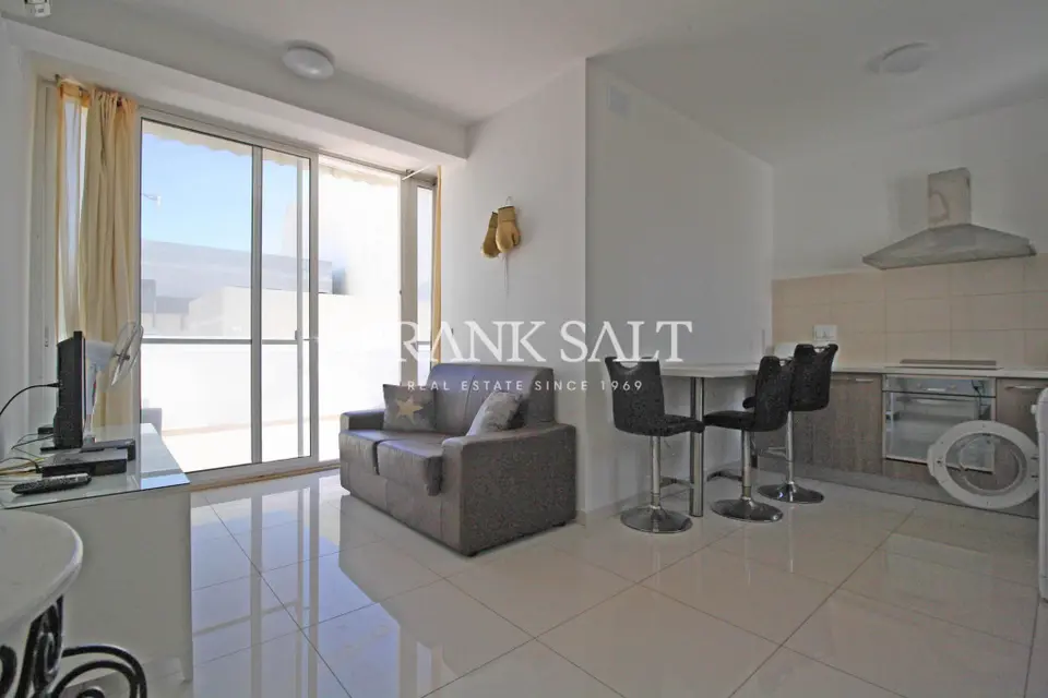 Sliema, Furnished Penthouse