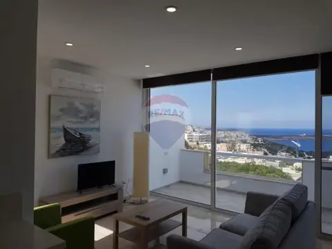 2 bedroom Penthouse to rent in Mellieha