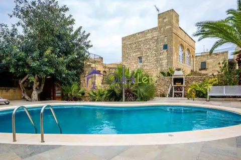 4 bedroom Farmhouse to rent in Gozo - Xaghra