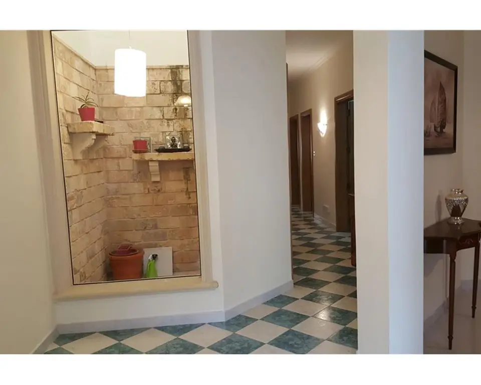 3 bedroom Terraced House to rent in Pembroke