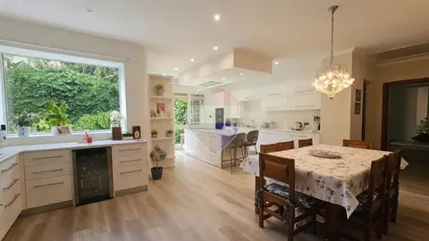 4 bedroom Villa Semi-detached for sale in Madliena