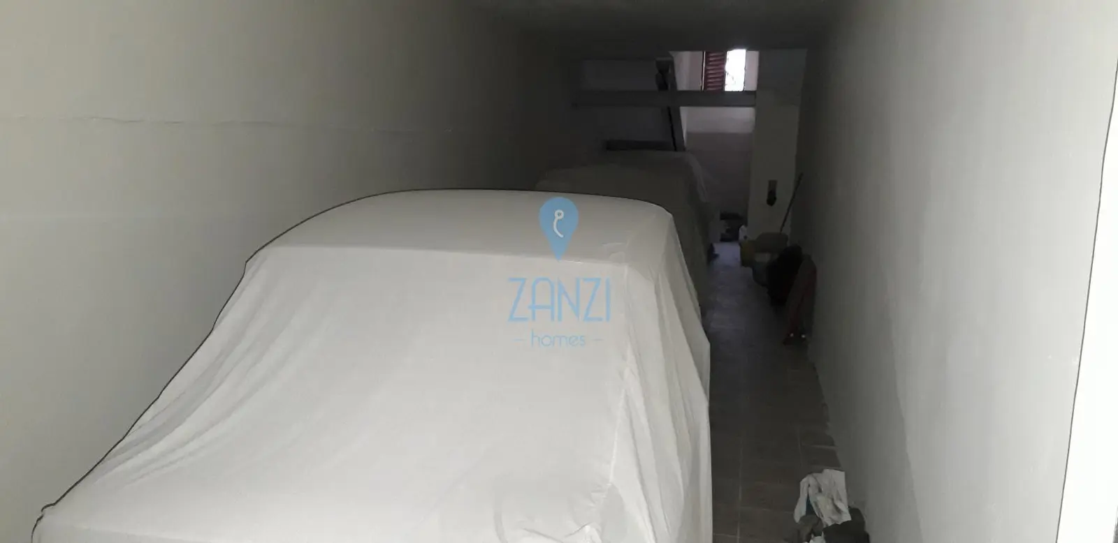 Garages / Garage Space for sale in Luqa