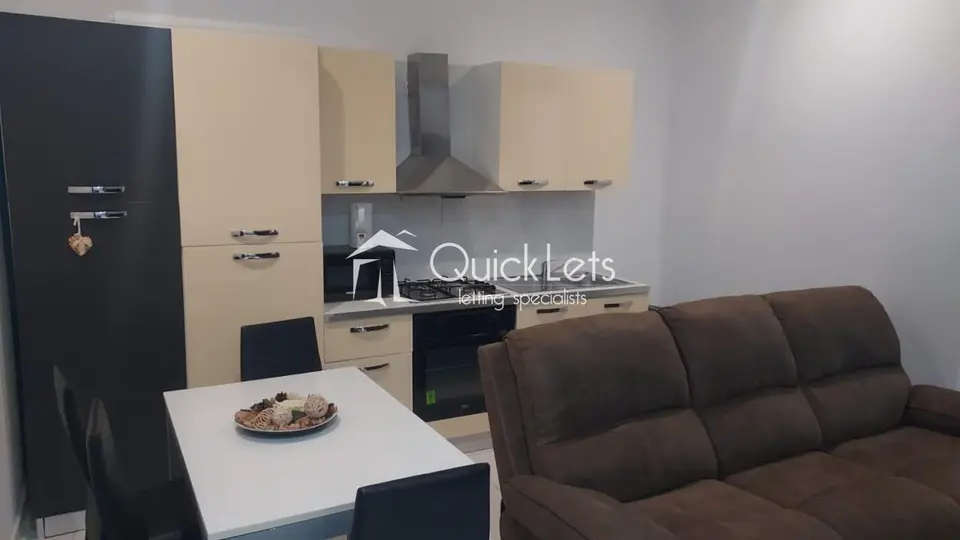 2 bedroom Apartment to rent in Sliema