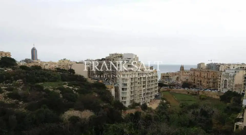 St Julians, Apartment