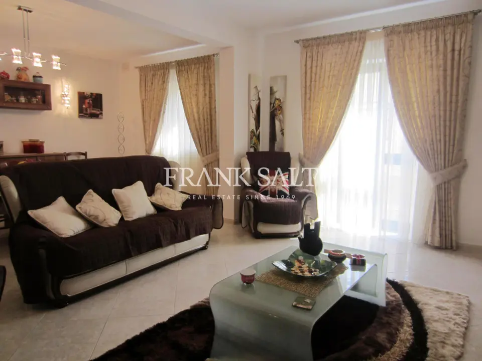 Hamrun, Furnished Apartment
