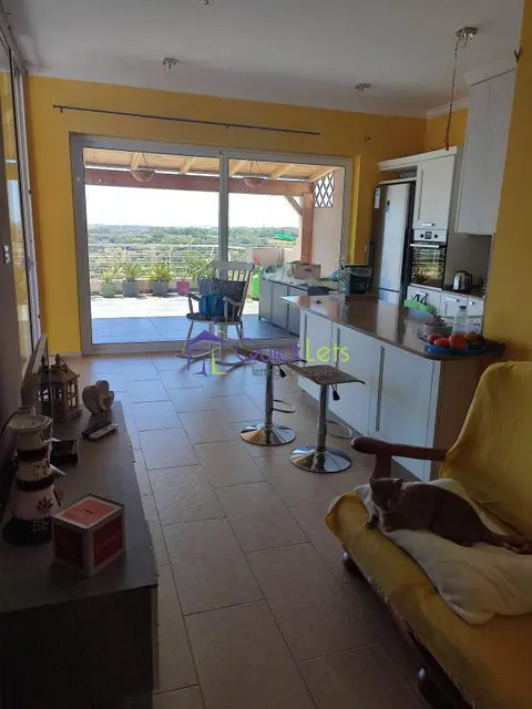 3 bedroom Penthouse to rent in Ghaxaq