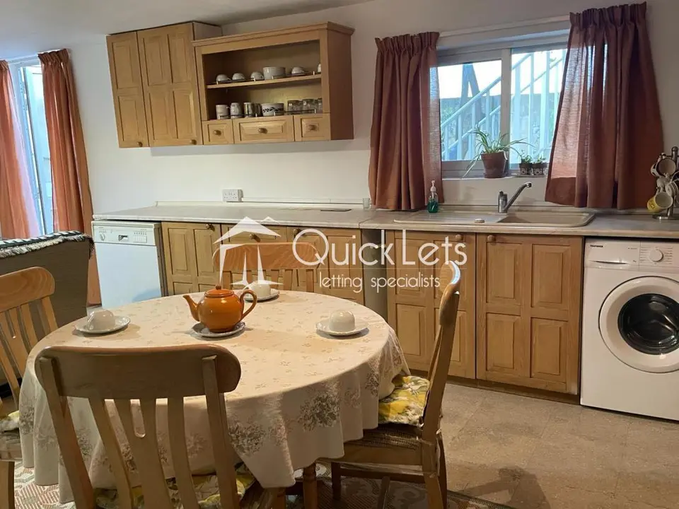 1 bedroom Maisonette to rent in Swieqi