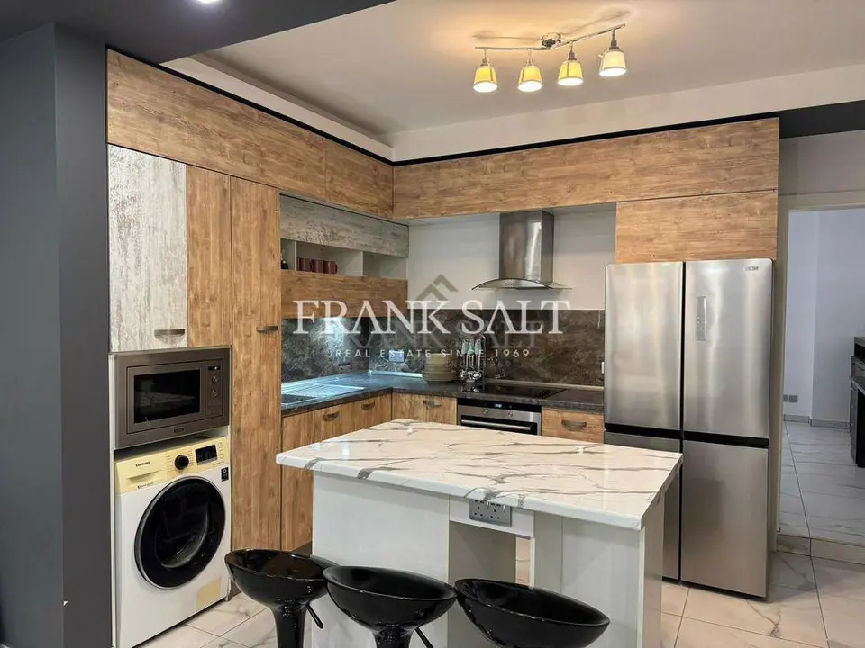 Gzira, Furnished, Apartment