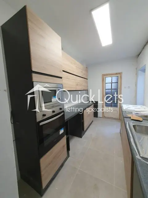 Duplex 1 chambre à louer à Hamrun