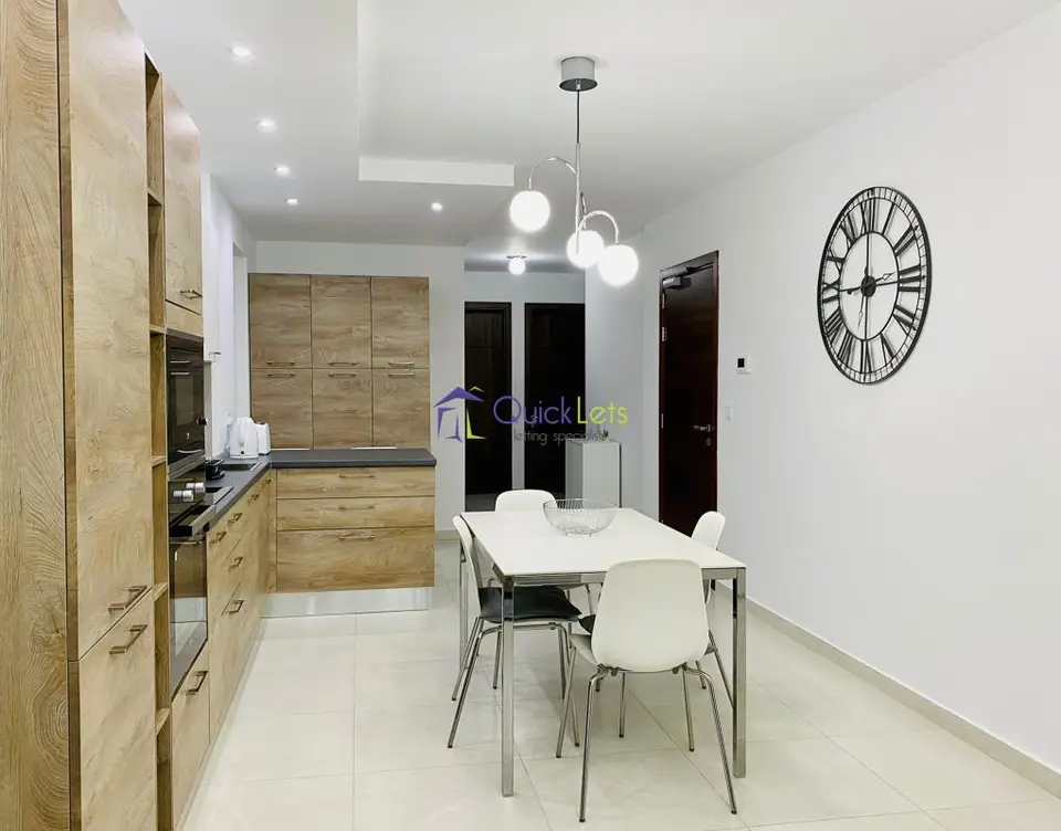 2 bedroom Apartment to rent in Sliema
