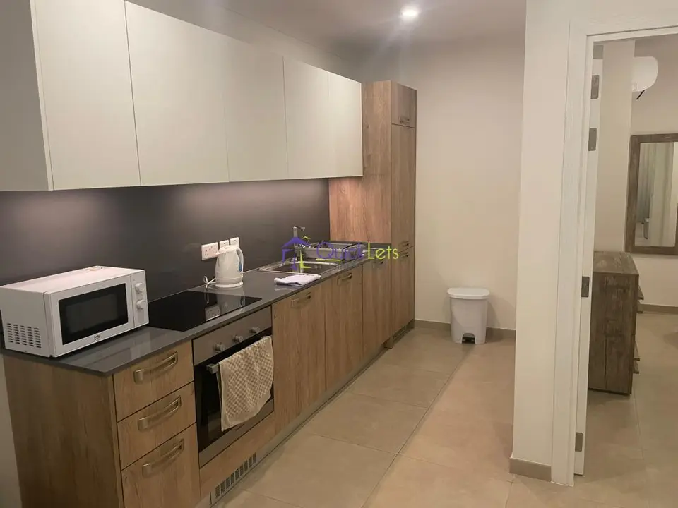 2 bedroom Apartment to rent in Gzira