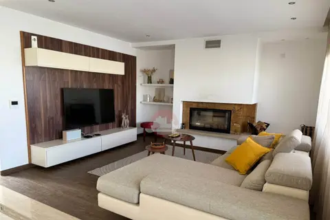3 Bedroom Penthouse For Sale in Birkirkara