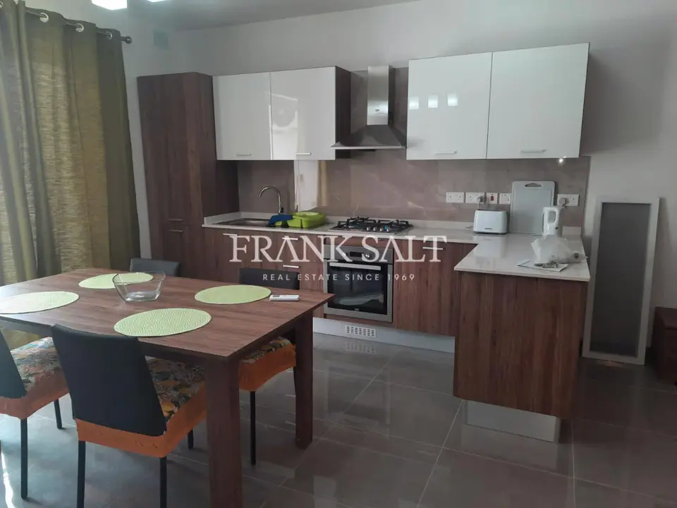 Luqa Furnished Apartment