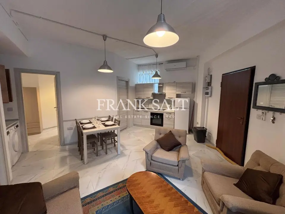 2 bedroom Maisonette to rent in Birkirkara