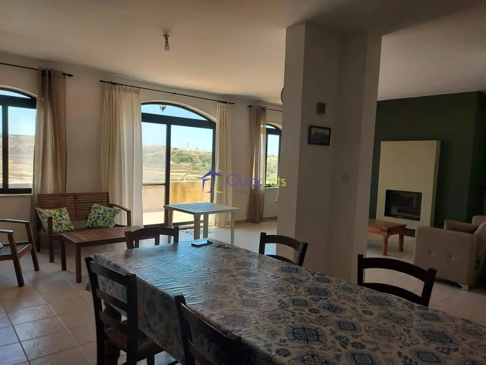 3 bedroom Maisonette to rent in Gozo - Munxar