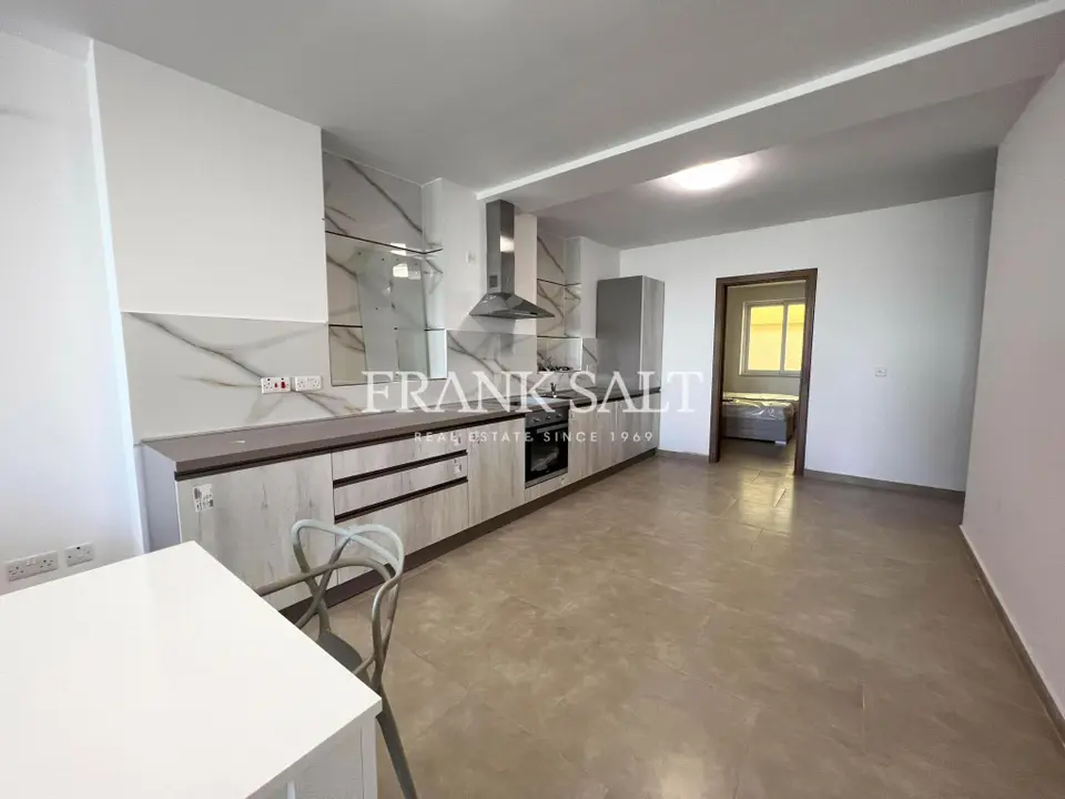 Santa Venera, Maisonette