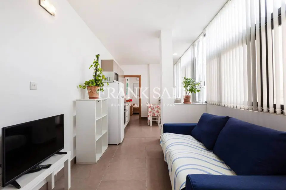 St Pauls Bay Furnished Penthouse