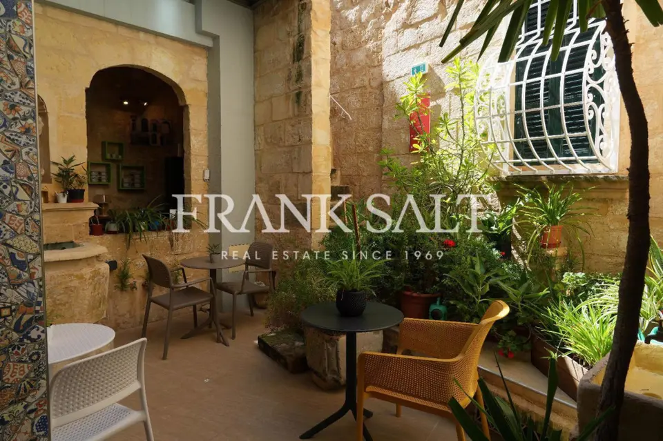 Qormi Converted Townhouse